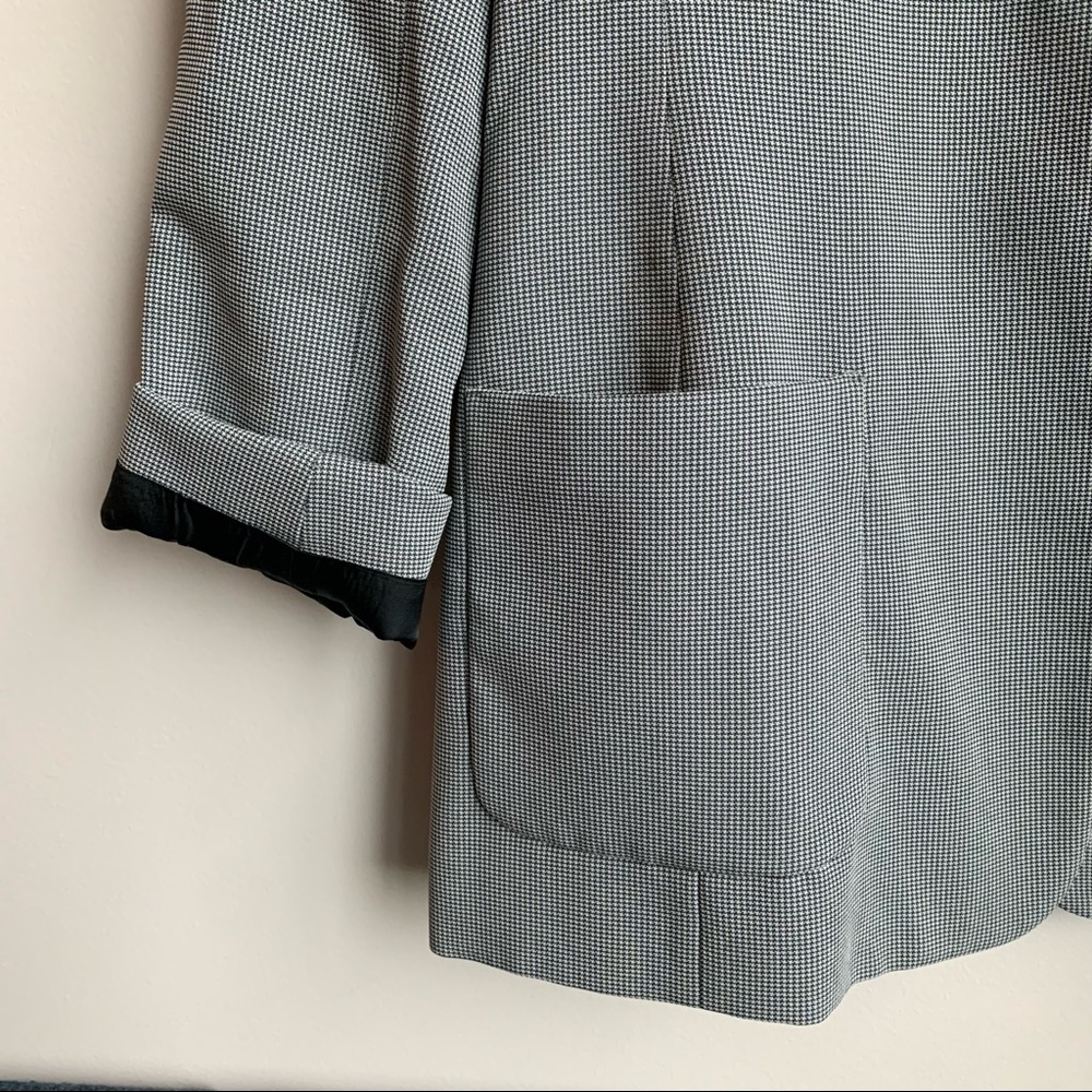 SOLD ON DEPOP - Jones New York Houndstooth One-Button Blazer - Picture 4 of 6